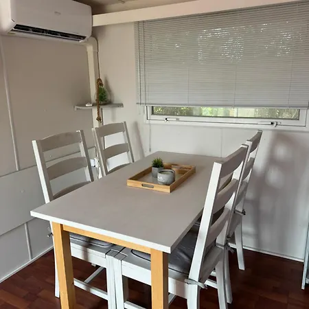 Mobilhome Pleine Campagne Arles Exterior foto